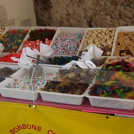 Vieille 2 - La Petite Maison à Safranier, 2 Bedrooms, Max 4 Adults&2 Kids Appartement Antibes