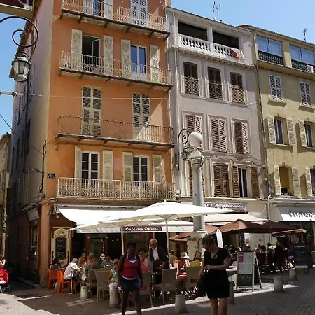 Vieille 2 - La Petite Maison A Safranier, 2 Bedrooms, Max 4 Adults And 2 Kids Apartment *