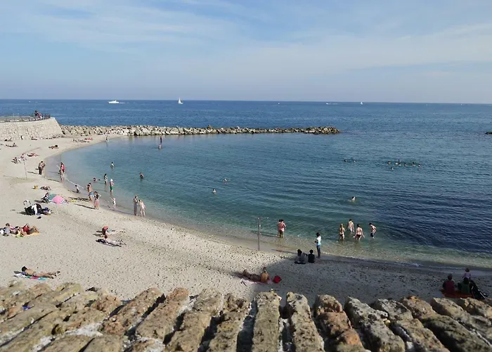 Vieille 2 - La Petite Maison A Safranier, 2 Bedrooms, Max 4 Adults And 2 Kids Апартаменти