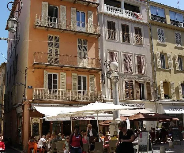 Vieille 2 - La Petite Maison à Safranier, 2 Bedrooms, Max 4 Adults&2 Kids Appartamento *