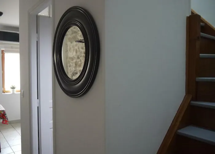 Vieille 2 - La Petite Maison à Safranier, 2 Bedrooms, Max 4 Adults&2 Kids Appartamento *