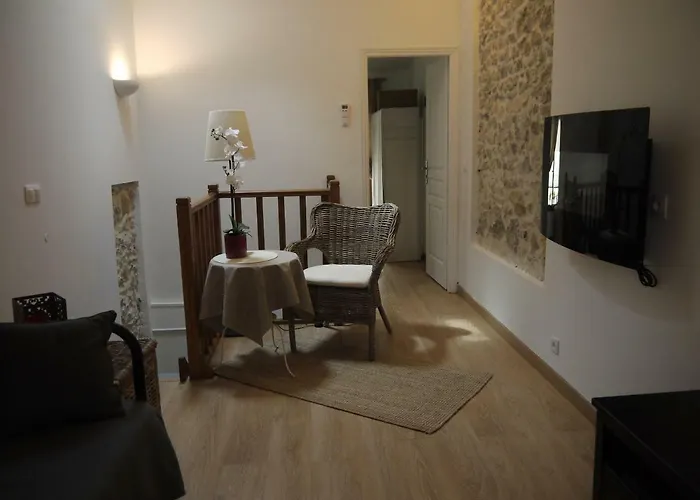 Appartamento Vieille 2 - La Petite Maison à Safranier, 2 Bedrooms, Max 4 Adults&2 Kids